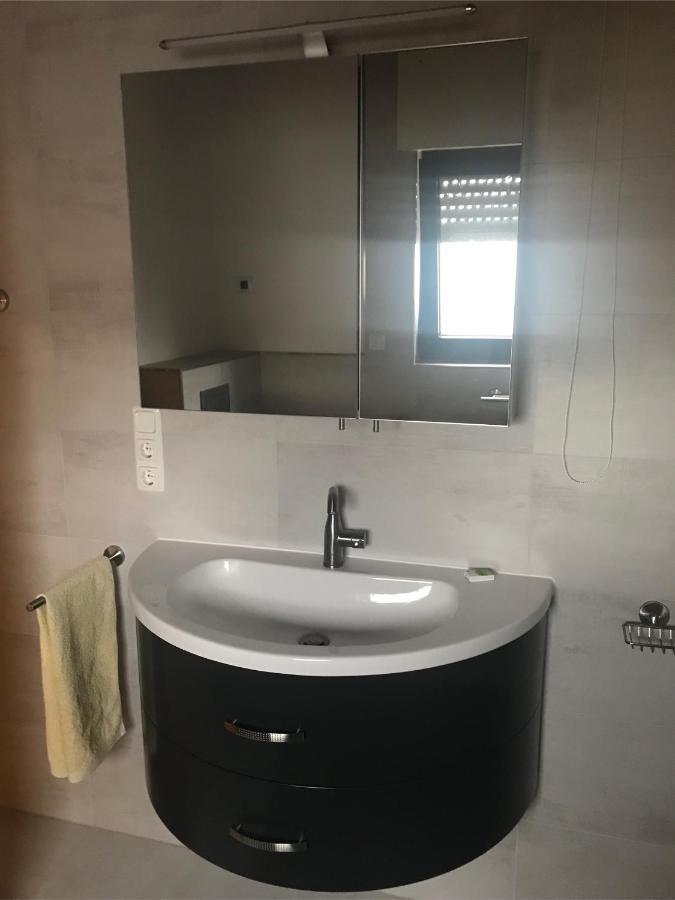 Fuer Pendler Und Monteure Oder Ferienwohnung Zum Erholen Ober-Ramstadt Екстериор снимка